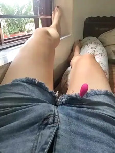 Watch Emy_Tk recorded live streams from Stripchat on 2025/08/13, Cam Archive