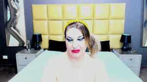 Watch KiraLeila recorded live streams from Stripchat on 2025/08/13, Cam Archive