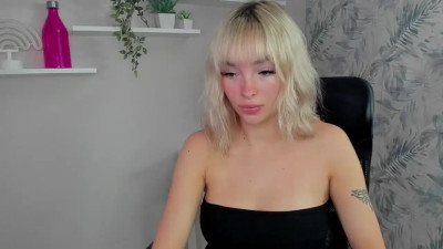 Watch beauty_xpolly recorded live streams from Chaturbate on 2025/08/15, Cam Archive