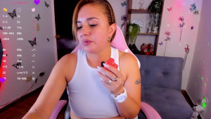 Watch luciamature_ recorded live streams from Chaturbate on 2025/08/18, Cam Archive
