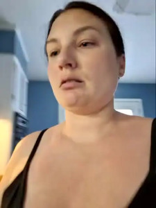 Watch MilfyMrsRobinson recorded live streams from Stripchat on 2025/08/19, Cam Archive