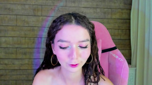 Watch vanessavien recorded live streams from Stripchat on 2025/08/19, Cam Archive