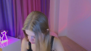 Watch riinaaa recorded live streams from Chaturbate on 2025/08/22, Cam Archive