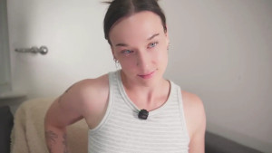 Watch foxfilms recorded live streams from Chaturbate on 2025/08/22, Cam Archive