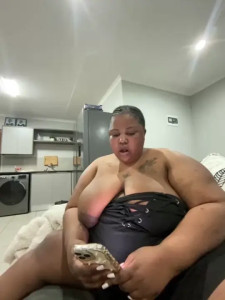 Watch MissLola27 recorded live streams from Stripchat on 2025/08/25, Cam Archive