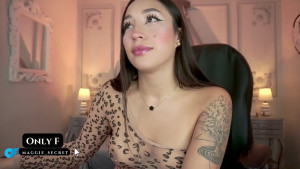 Watch maggietime recorded live streams from Stripchat on 2025/08/26, Cam Archive