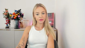 Watch cindyLuvx recorded live streams from Stripchat on 2025/09/03, Cam Archive