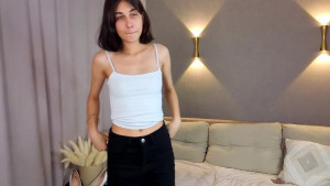 Watch labubaby recorded live streams from Chaturbate on 2025/08/28, Cam Archive