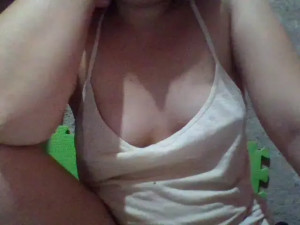 Watch Beatrice143 recorded live streams from Stripchat on 2025/09/02, Cam Archive