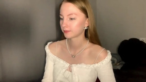 Watch autumnroginson recorded live streams from Chaturbate on 2025/08/28, Cam Archive