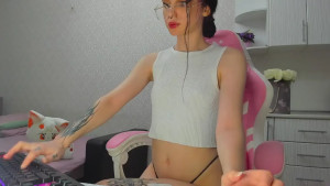 Watch meowli recorded live streams from Chaturbate on 2025/09/01, Cam Archive