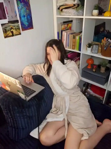 Watch BelleFelicitas recorded live streams from Stripchat on 2025/08/30, Cam Archive