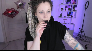 Watch HoneySallyMoore recorded live streams from Stripchat on 2025/08/30, Cam Archive