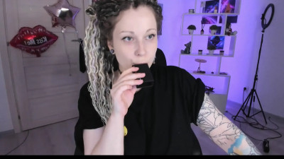 Watch HoneySallyMoore recorded live streams from Stripchat on 2025/08/30, Cam Archive