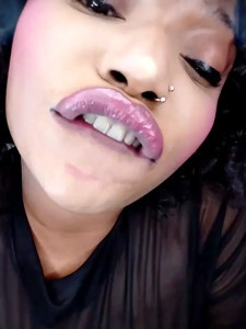 Watch Sugartonguexx recorded live streams from Stripchat on 2025/08/29, Cam Archive