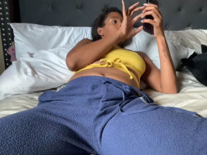 Watch Cum2Charm recorded live streams from Stripchat on 2025/08/29, Cam Archive