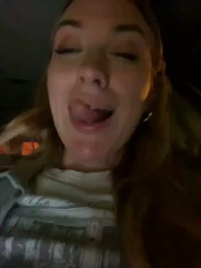 Watch Sweet___Emily recorded live streams from Stripchat on 2025/08/29, Cam Archive