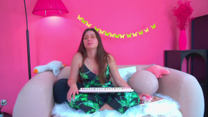 Watch JessicaJewells recorded live streams from Stripchat on 2025/09/04, Cam Archive