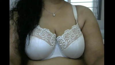 Watch anjalivinod3534 recorded live streams from Chaturbate on 2025/09/04, Cam Archive