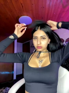 Watch Hilary_pinkk recorded live streams from Stripchat on 2025/09/06, Cam Archive