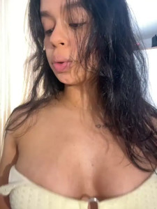 Watch xlovelygirlx recorded live streams from Stripchat on 2025/09/06, Cam Archive