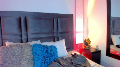 Watch emmabecket2 recorded live streams from Chaturbate on 2025/09/07, Cam Archive