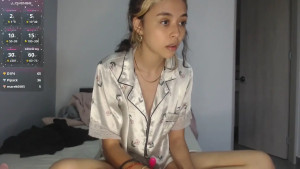 Watch brisazanes recorded live streams from Stripchat on 2025/09/09, Cam Archive