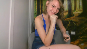 Feli_blue