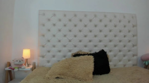 Watch valeriasweet13 recorded live streams from Chaturbate on 2025/09/09, Cam Archive