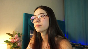 Watch ywixos recorded live streams from Stripchat on 2025/09/10, Cam Archive