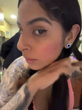 Watch charlotte_stevenss_ recorded live streams from Stripchat on 2025/09/18, Cam Archive