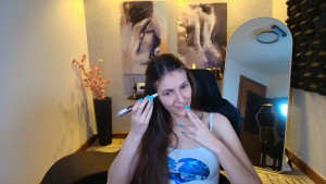 Watch upssnowy recorded live streams from Stripchat on 2025/09/21, Cam Archive