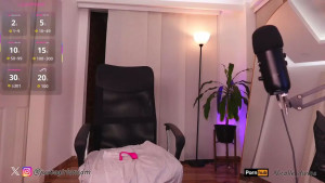 Watch nicollefiorett recorded live streams from Stripchat on 2025/09/21, Cam Archive