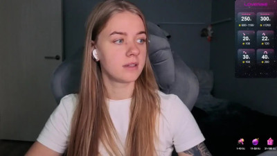 Watch candy_maggie recorded live streams from Stripchat on 2025/09/19, Cam Archive