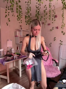 Watch -Sexy_Barbie- recorded live streams from Stripchat on 2025/09/22, Cam Archive