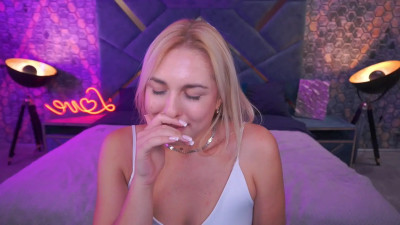 Watch arishkalulu recorded live streams from Stripchat on 2025/09/25, Cam Archive