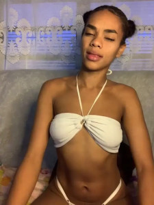 Watch Cammgirlmii recorded live streams from Stripchat on 2025/09/25, Cam Archive