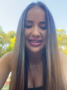 Watch beautydiamond recorded live streams from Stripchat on 2025/09/25, Cam Archive