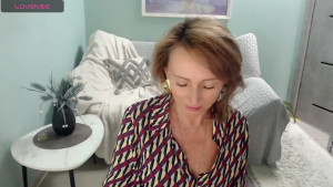 Watch HornyMilf_777 recorded live streams from Stripchat on 2025/09/25, Cam Archive