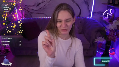 Watch diamondgoldie recorded live streams from Stripchat on 2025/09/22, Cam Archive