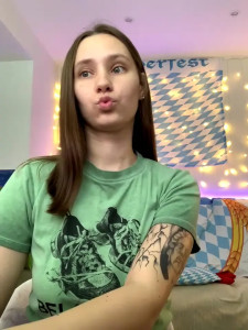 Watch HotCaramellsTV recorded live streams from Stripchat on 2025/09/23, Cam Archive