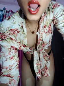 Watch Shehnaaz__1 recorded live streams from Stripchat on 2025/09/24, Cam Archive