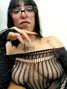 Watch Kitty_Melodi recorded live streams from Stripchat on 2025/09/23, Cam Archive