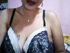 Watch layanah12 recorded live streams from Stripchat on 2025/09/23, Cam Archive