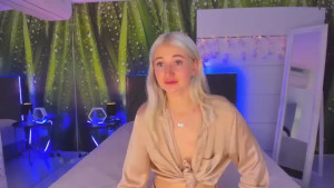 HollyTaillor