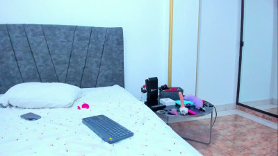 Watch bella-black recorded live streams from Stripchat on 2025/09/26, Cam Archive