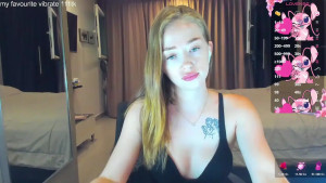 _hot_Mia_