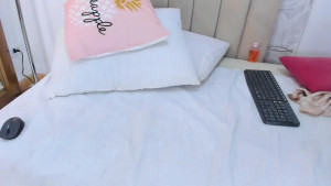 Watch ailyn_vera recorded live streams from Chaturbate on 2025/09/30, Cam Archive