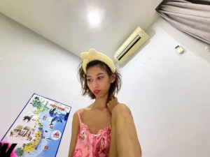 Watch Bigboob18 recorded live streams from Stripchat on 2025/10/01, Cam Archive