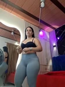 Watch Julia_Ahnn recorded live streams from Stripchat on 2025/10/02, Cam Archive
